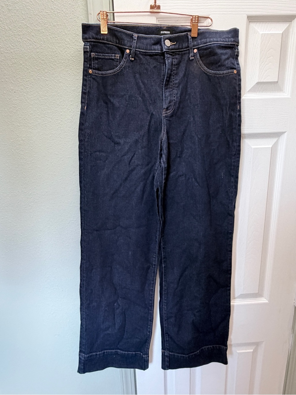 Express women’s Wide Leg High Rise Jeans
